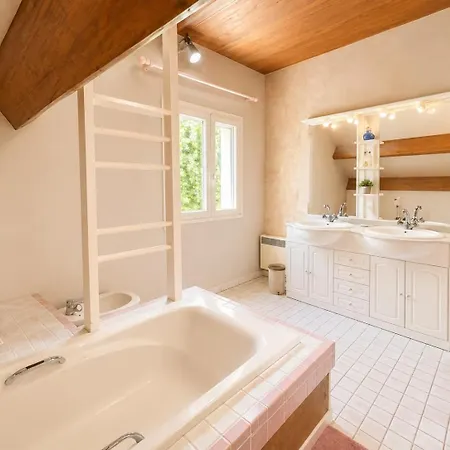 Maison Avec Jardin Au Calme & Clim, Proche Cahors Pradines (Lot)